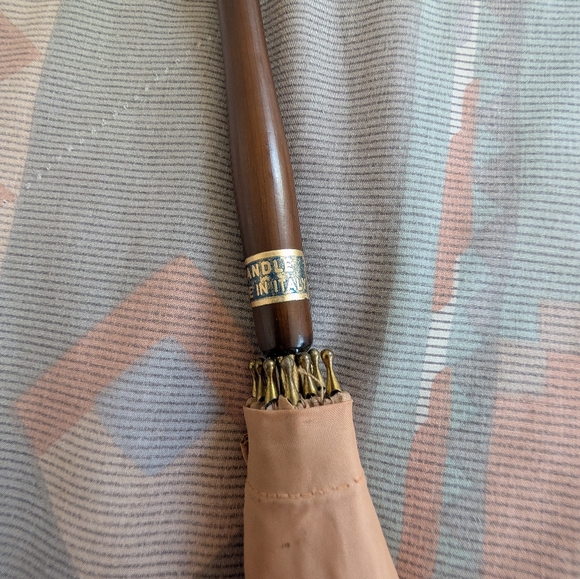 Vintage Italian Parasol - Picture 3 of 10